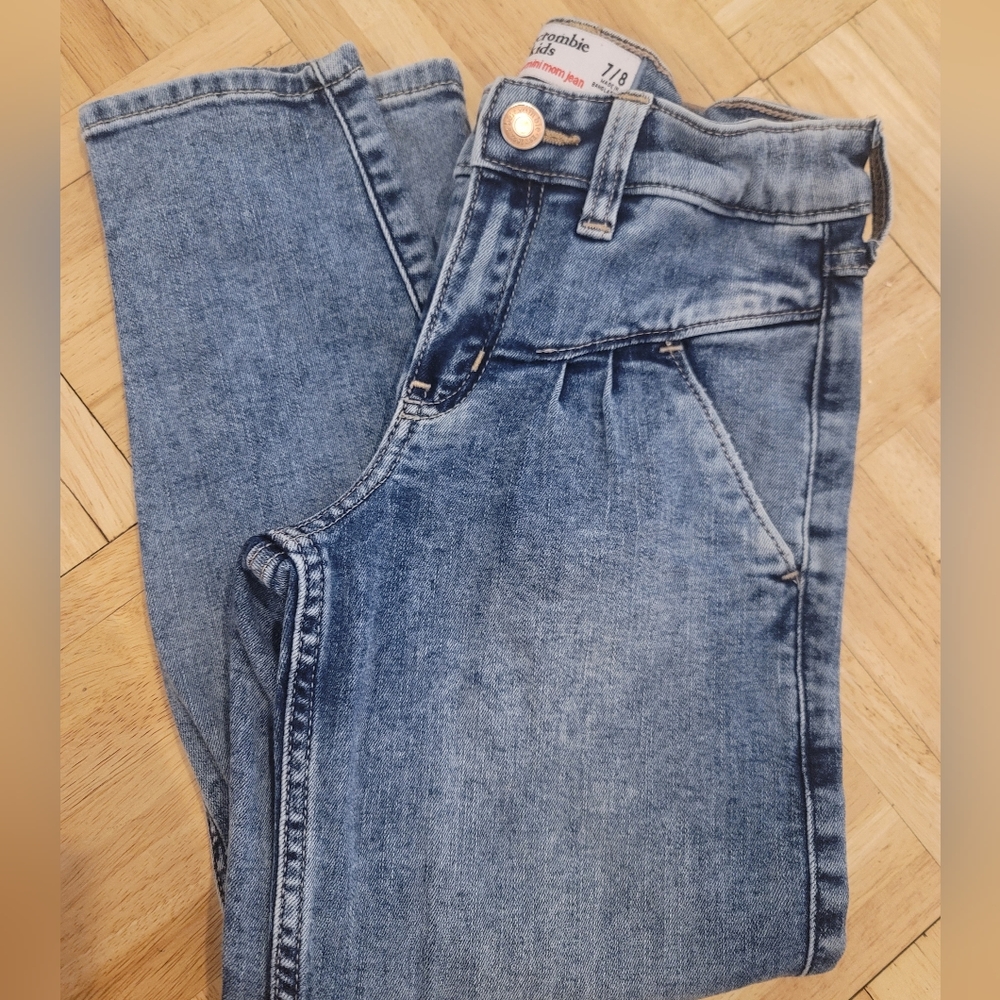 Abercrombie Kids Girls high rise mini mom jeans sz 7/8